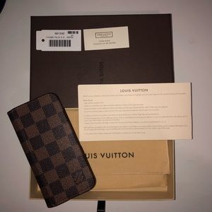Authentic Louis Vuitton IPhone 6 & 6S case Folio